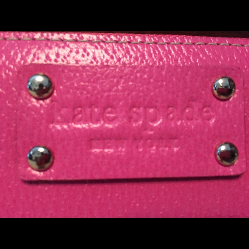 👑 NWOT Kate Spade wallet